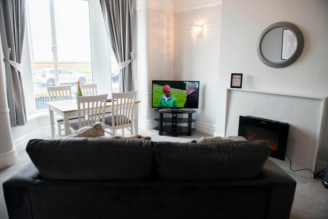 Charles Alexander Short Stay - Highcliffe Apartments Cleveleys Luaran gambar
