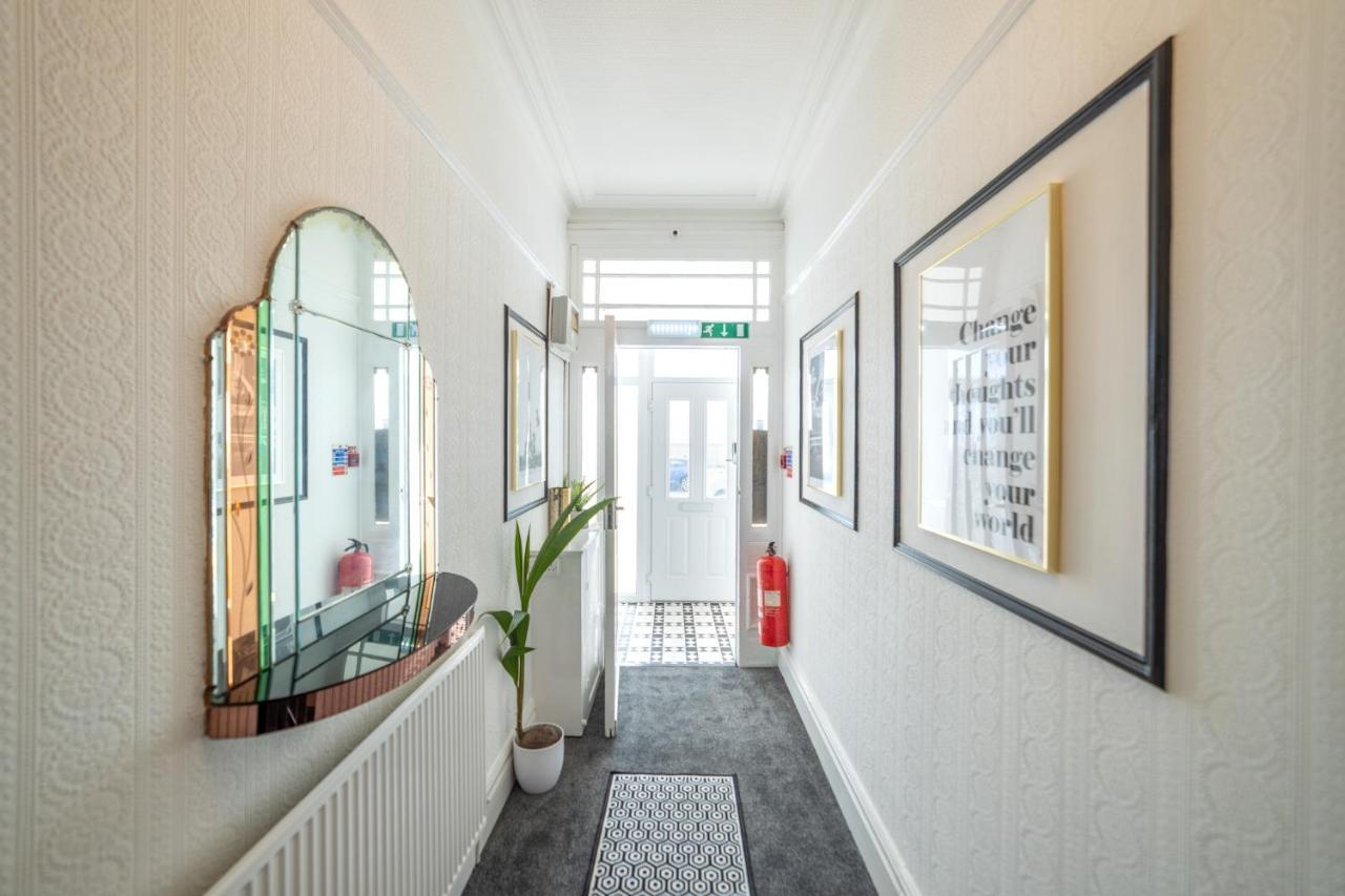 Charles Alexander Short Stay - Highcliffe Apartments Cleveleys Luaran gambar